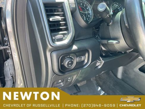 Used 2022 RAM 1500 Laramie AWD/4WD image 17