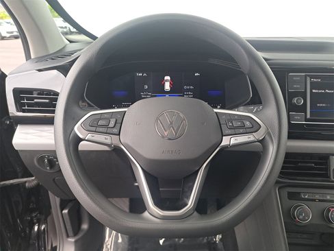 Used 2022 Volkswagen Taos S image 17