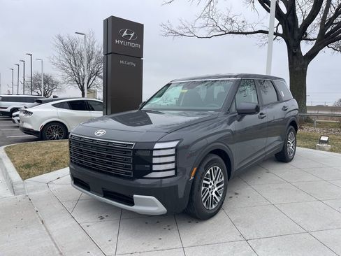 New 2026 Hyundai Palisade SE image 1