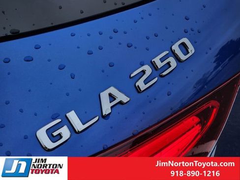 Used 2024 Mercedes-Benz GLA 250 4MATIC image 12