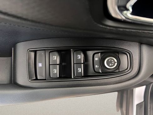 Used 2022 Subaru Outback Wilderness image 13