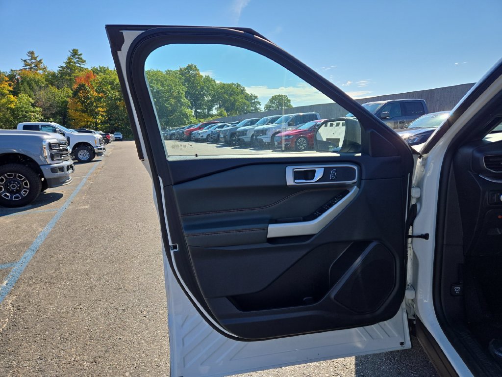 Used 2023 Ford Explorer Timberline AWD/4WD image 5