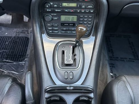 Used 1998 Jaguar XJ8 image 18