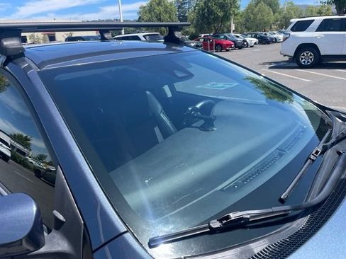 Used 2017 Toyota Corolla SE w/ SE Premium Package FWD image 18