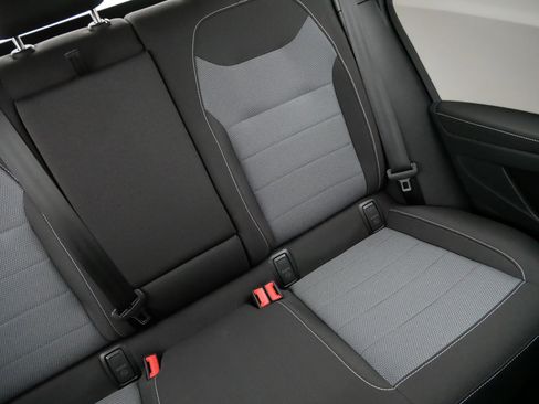 Certified 2025 Volkswagen Taos S image 14