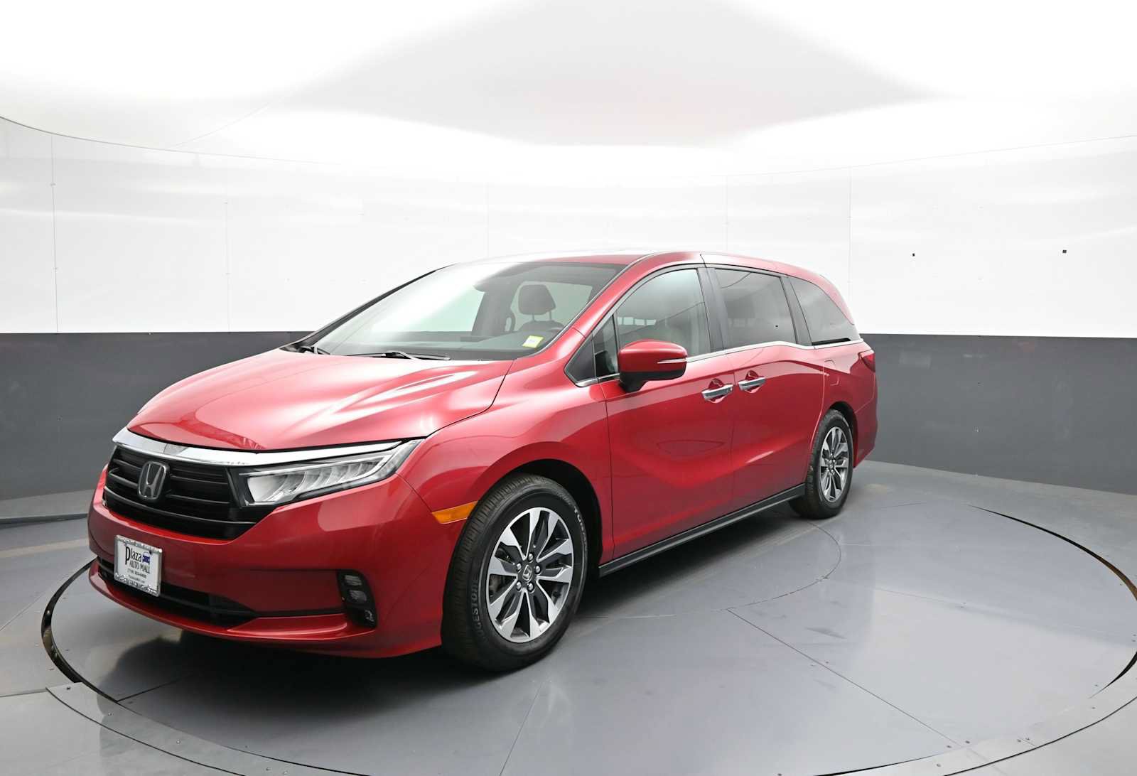 Certified 2024 Honda Odyssey EX-L image 1