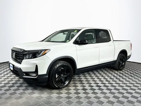 Used 2023 Honda Ridgeline Black Edition image 2