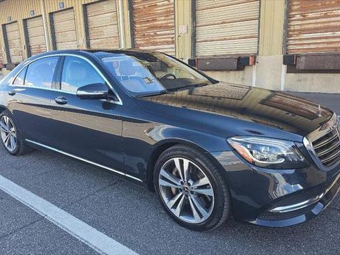 Used 2018 Mercedes-Benz S 450 4MATIC Sedan w/ Premium Package image 21