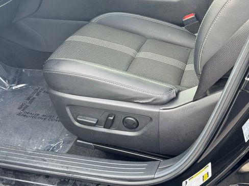 Used 2024 MAZDA CX-50 AWD 2.5 S w/ Preferred Package image 25