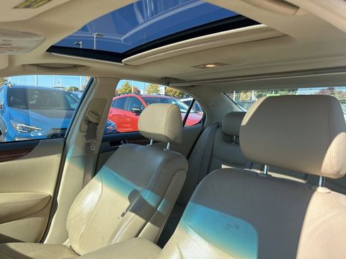 Used 2005 Lexus ES 330 image 5