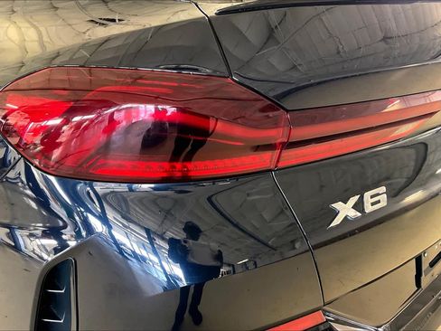 Used 2024 BMW X6 xDrive40i w/ Premium Package AWD/4WD image 26