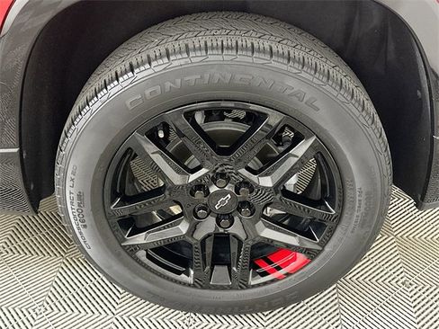 Used 2022 Chevrolet Traverse Premier w/ Redline Edition image 22