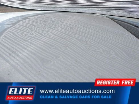 Used 2018 Ford Fusion SE w/ Fusion SE Technology Package image 11