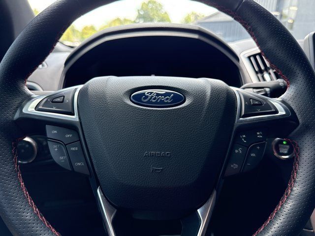 Used 2024 Ford Edge ST-Line AWD/4WD image 19