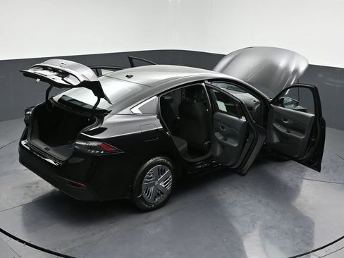 New 2026 Nissan Sentra S w/ Floor Mat Package image 32