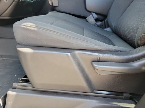 Used 2021 Chevrolet Silverado 1500 Custom RWD image 12