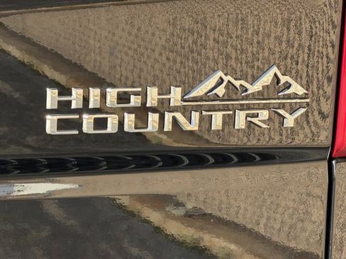 New 2026 Chevrolet Silverado 1500 High Country AWD/4WD image 10
