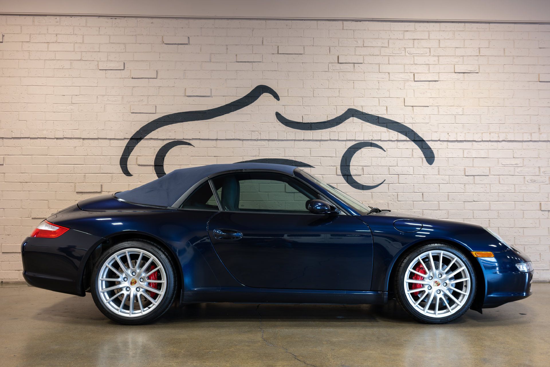 Used 2006 Porsche 911 Carrera S RWD image 4