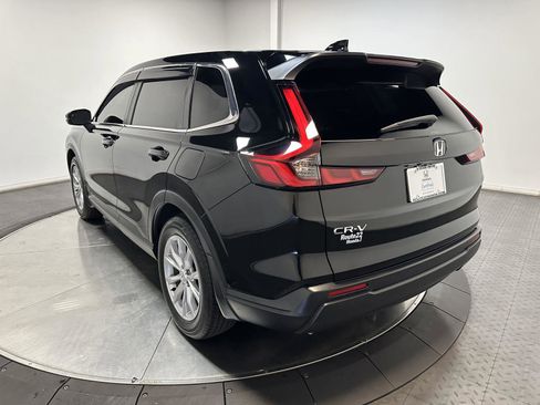 Certified 2025 Honda CR-V EX image 9