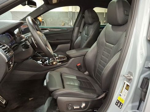 Certified 2023 BMW X4 M40i w/ Premium Package image 9