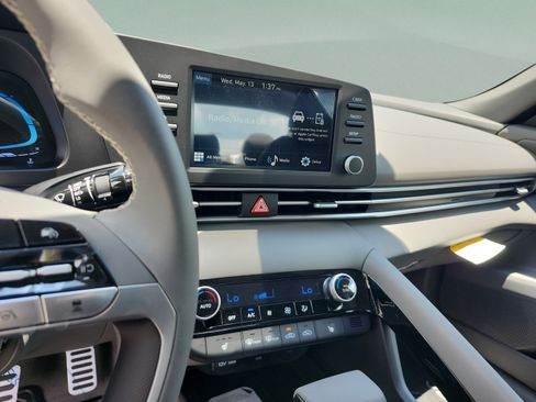 New 2026 Hyundai Elantra SEL Sport Premium FWD image 11