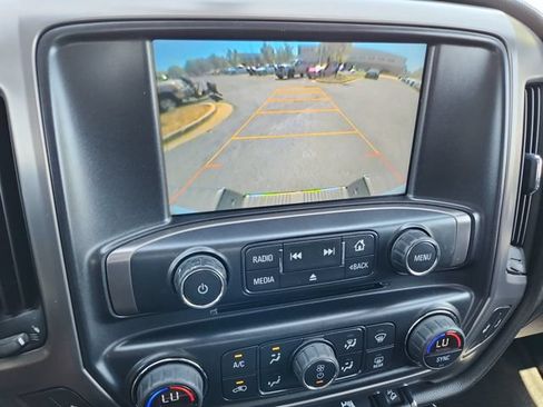 Used 2014 GMC Sierra 1500 SLT w/ All-Terrain Package AWD/4WD image 27