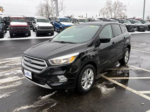 Certified 2017 Ford Escape SE image 7