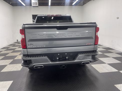 Used 2022 Chevrolet Silverado 1500 RST image 3