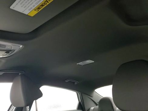 Certified 2025 Hyundai Elantra SEL w/ Cargo Package image 23