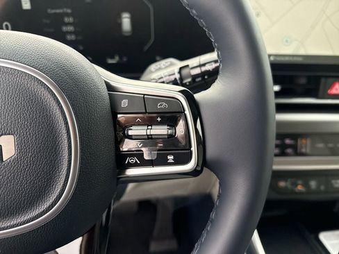 New 2026 Kia Carnival SX Prestige image 20