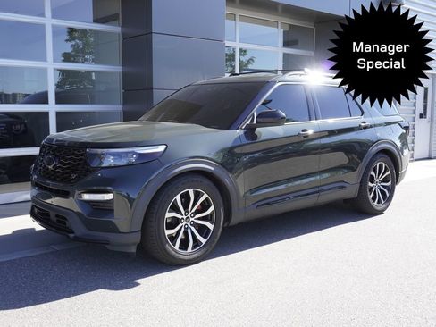 Used 2022 Ford Explorer ST AWD/4WD image 3