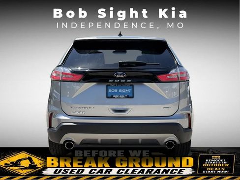 Used 2023 Ford Edge Titanium AWD/4WD image 11