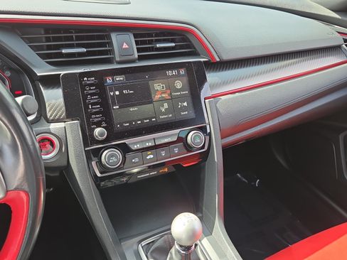 Used 2019 Honda Civic Type R image 25