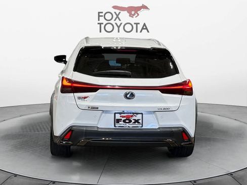 Used 2019 Lexus UX 200 F Sport image 5