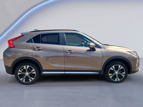 Used 2020 Mitsubishi Eclipse Cross SEL AWD/4WD image 2
