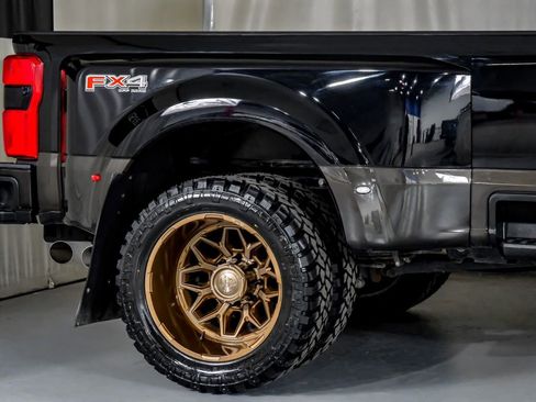 Used 2025 Ford F350 King Ranch image 6