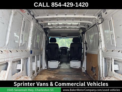 Used 2016 Mercedes-Benz Sprinter 2500 image 17