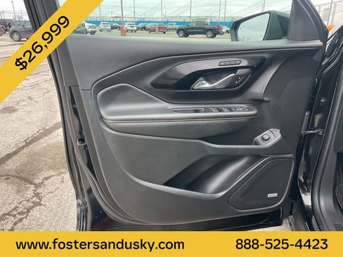 Used 2022 GMC Terrain AT4 w/ Infotainment Package II image 13