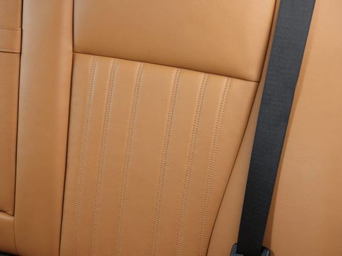 Used 2003 BMW M5 image 87