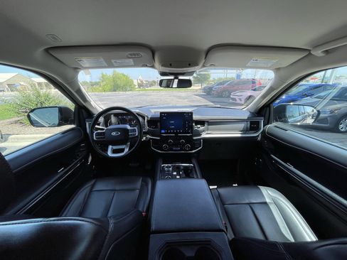 Used 2024 Ford Expedition Max XLT AWD/4WD image 24