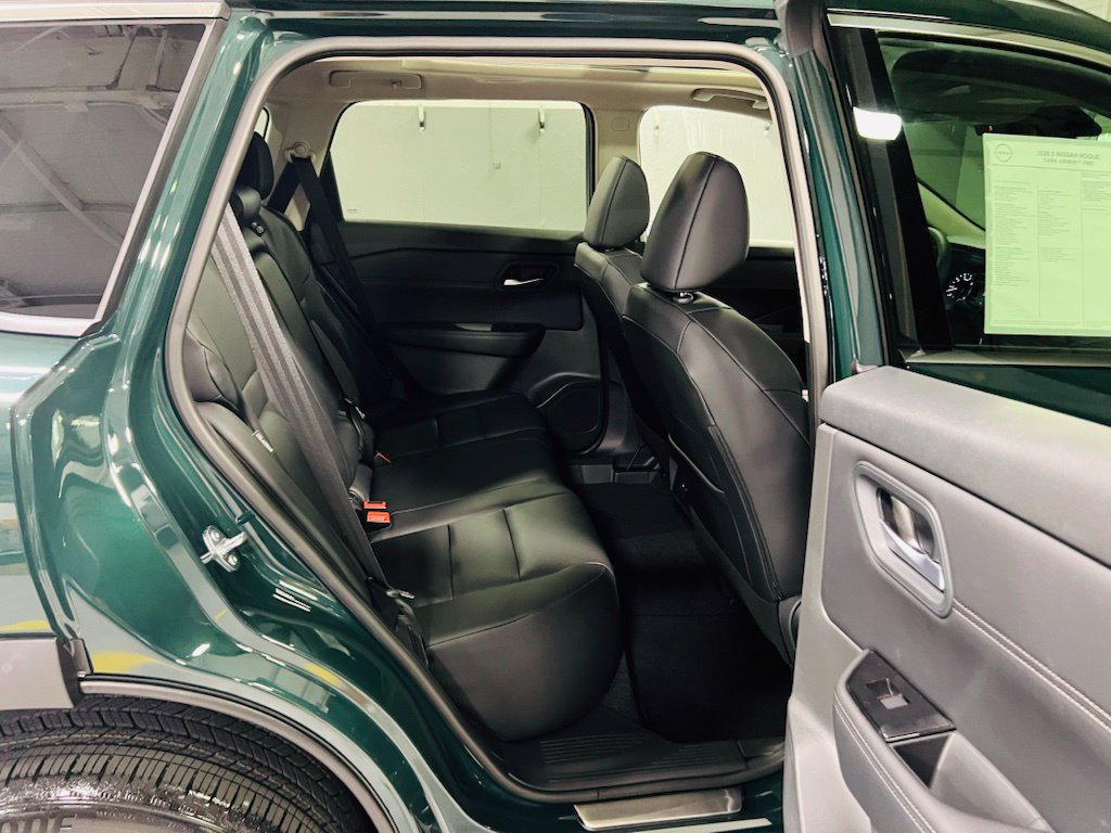 New 2026 Nissan Rogue Dark Armor FWD image 26
