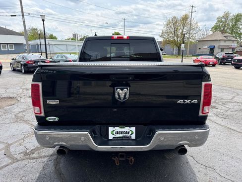 Used 2014 RAM 1500 Laramie w/ Convenience Group AWD/4WD image 4