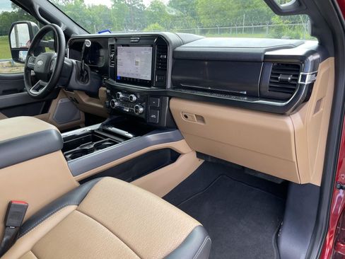 Used 2025 Ford F250 Lariat w/ Chrome Package AWD/4WD image 52