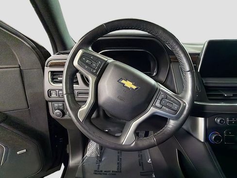 Used 2023 Chevrolet Tahoe Premier AWD/4WD image 14