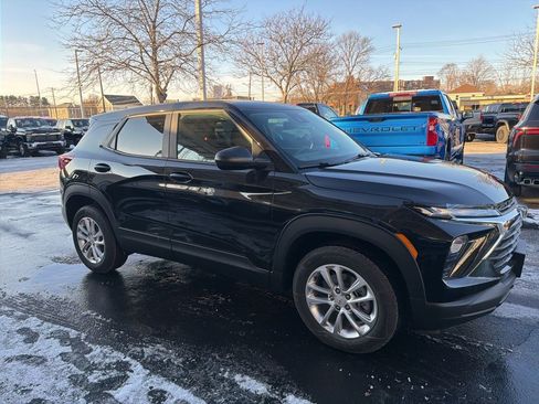 New 2026 Chevrolet TrailBlazer LS w/ LS Convenience Package image 1