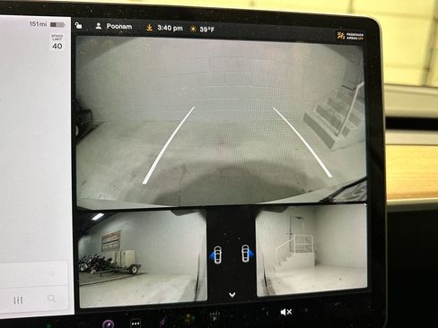 Used 2021 Tesla Model Y Long Range image 37