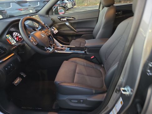 New 2026 Mitsubishi Eclipse Cross AWD image 4