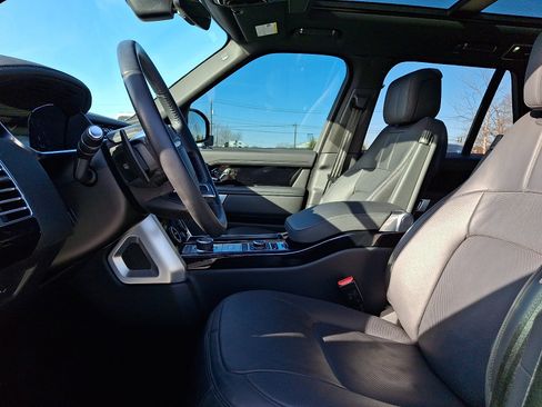 Used 2021 Land Rover Range Rover Westminster Edition image 13
