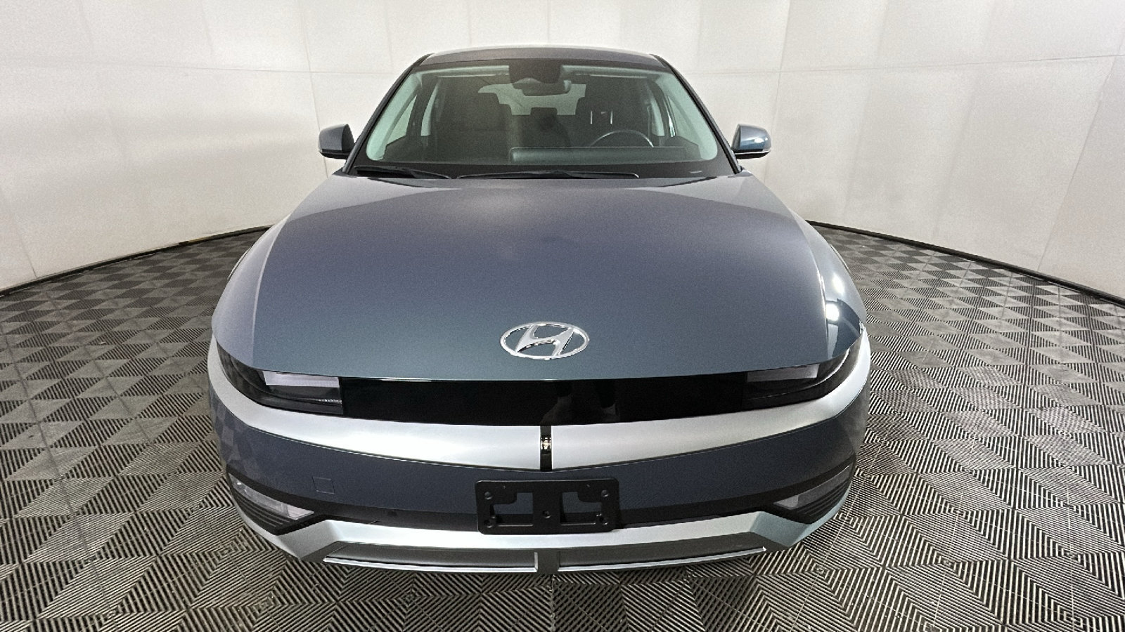 Used 2024 Hyundai Ioniq 5 SEL AWD/4WD image 9
