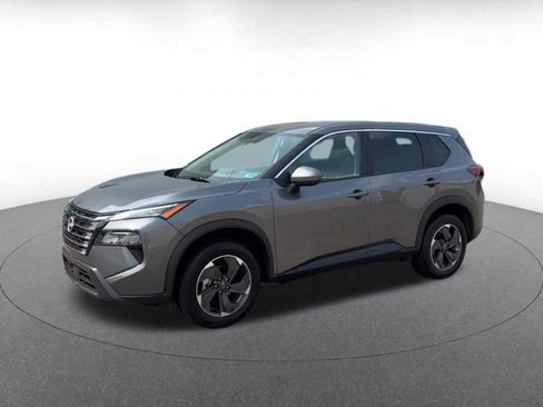 Used 2026 Nissan Rogue SV FWD image 9